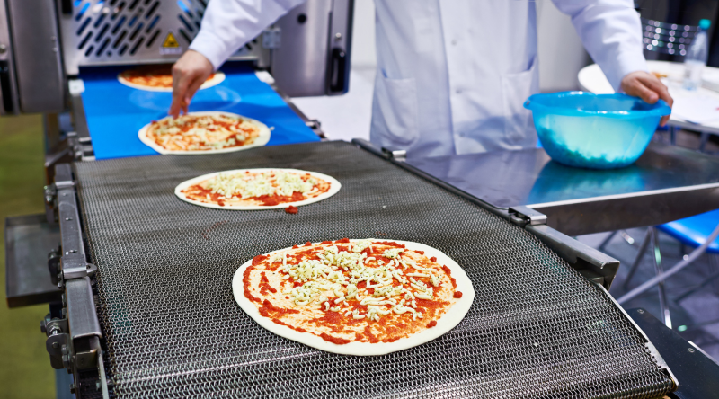produkcja pizzy praca zagranica 2025