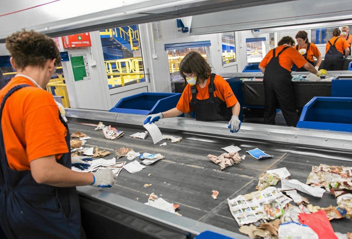 sortowanie surowców wtórnych praca 2026 recykling