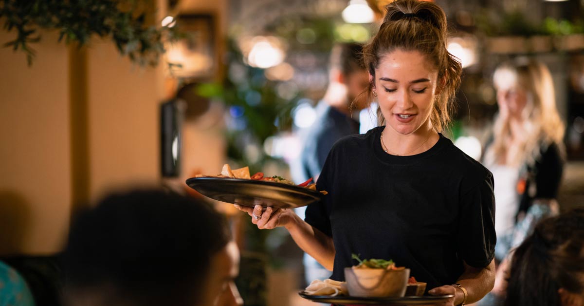 kelner kelnerka praca 2026